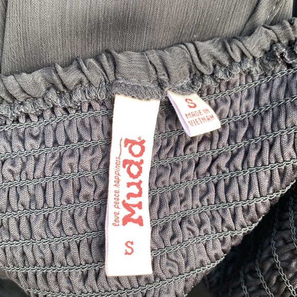 Mudd Black Chiffon Overlay High-Low Smock Back Dress - Picture 10 of 12